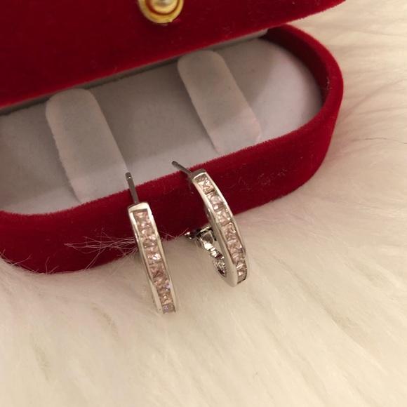 Jewelry - Silver earrings pink zirconia clips style